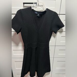 French Connection Textured Geometric Top Design Stretchy Shrt Sleeve Dress Sz 8